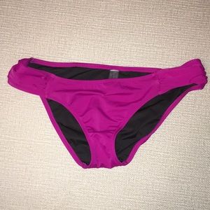 Magenta VS Bikini Bottoms